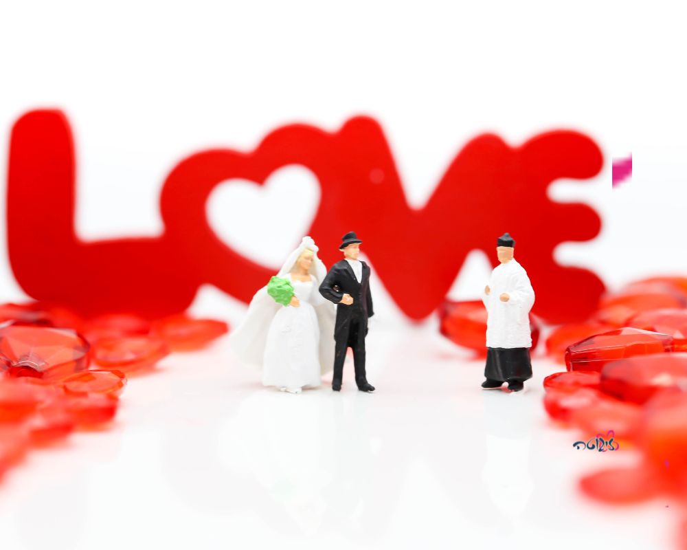 אהבה לצד שמירה על ערכים מסורתיים<br/>